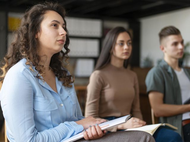 Cursos gratuitos de Lanbide sobre nutrición deportiva y musculación en Centro de Estudios Mikeldi Bilbao.